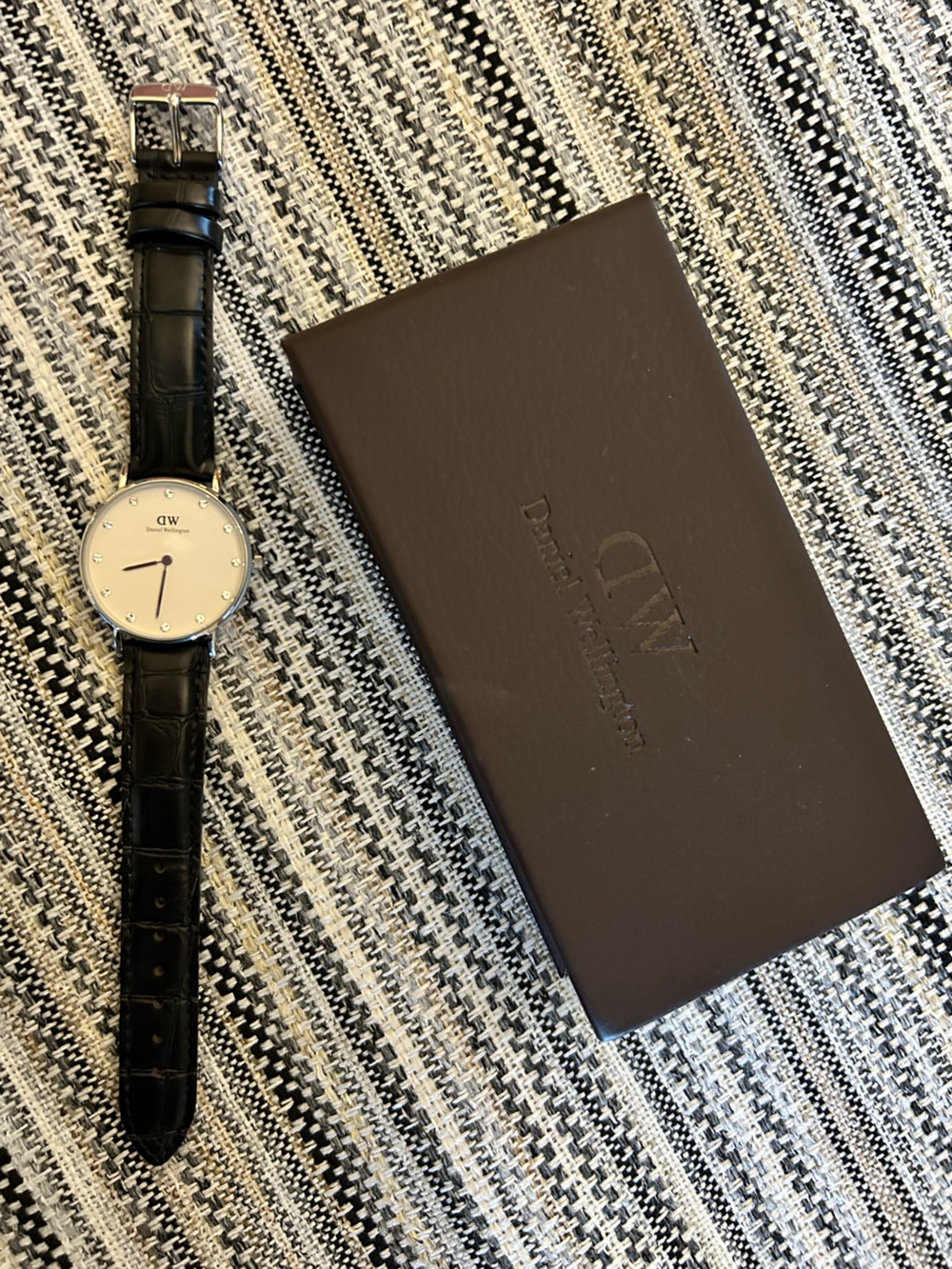 Daniel Wellington Classy Sheffield 34mm Watch | Crystal Hour Markers